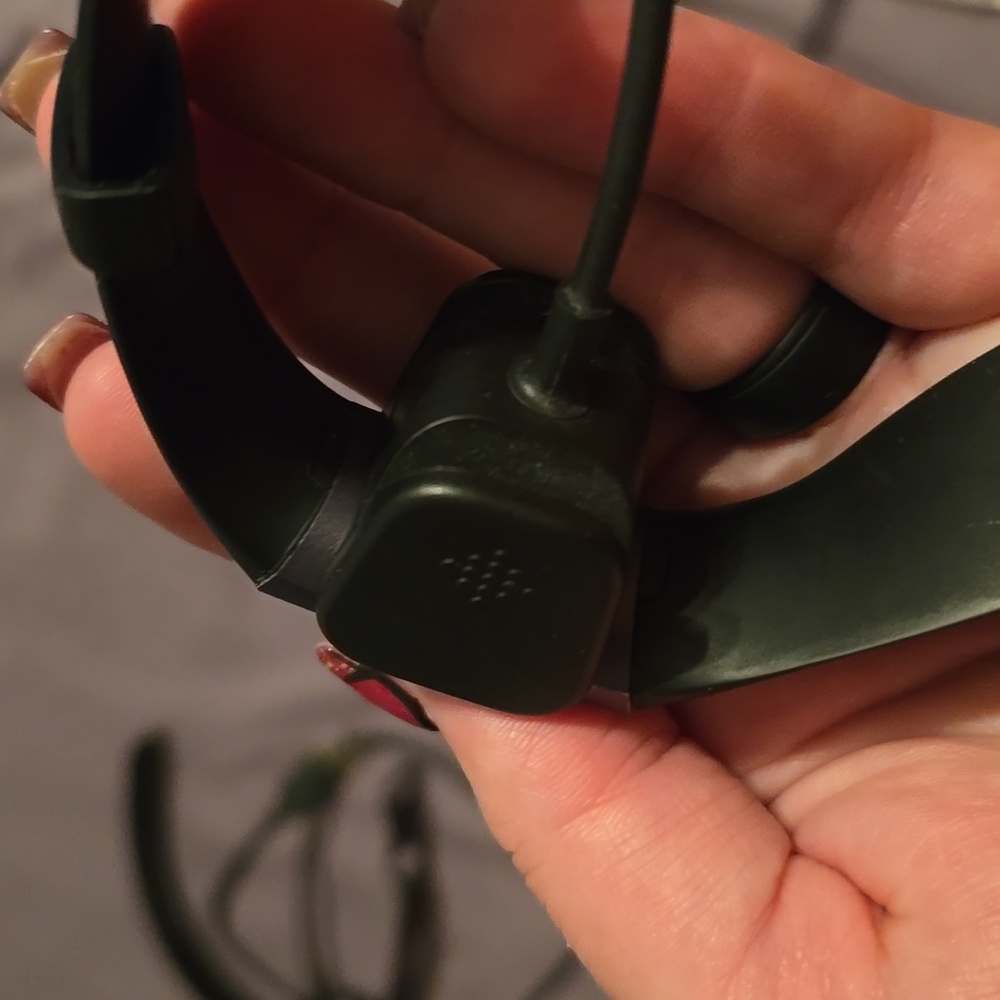 Fitbit bundle - Picture 6 of 6